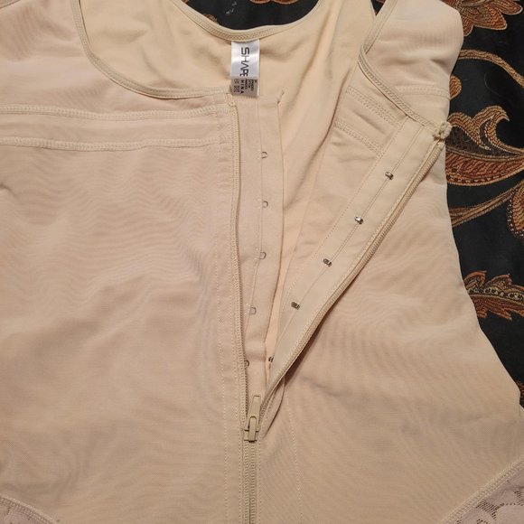 Faja - waist trainer, compression garment - Picture 2 of 5